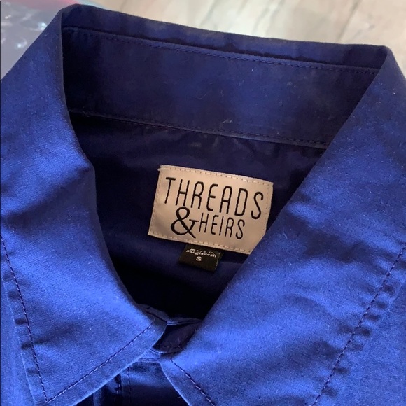 Threads & Heirs Men’s Casual Button Down Shirt Sm - Picture 4 of 8